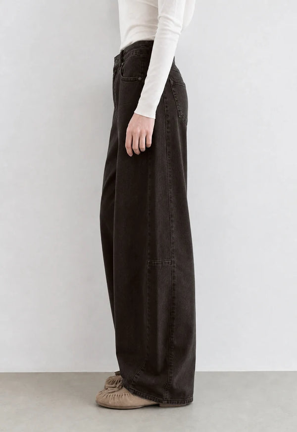 Jeans barrel