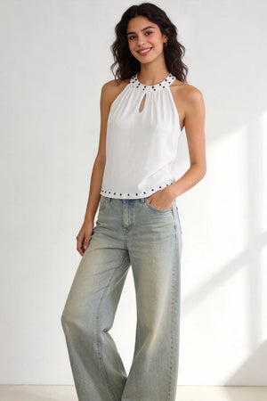 Top cuello tachas