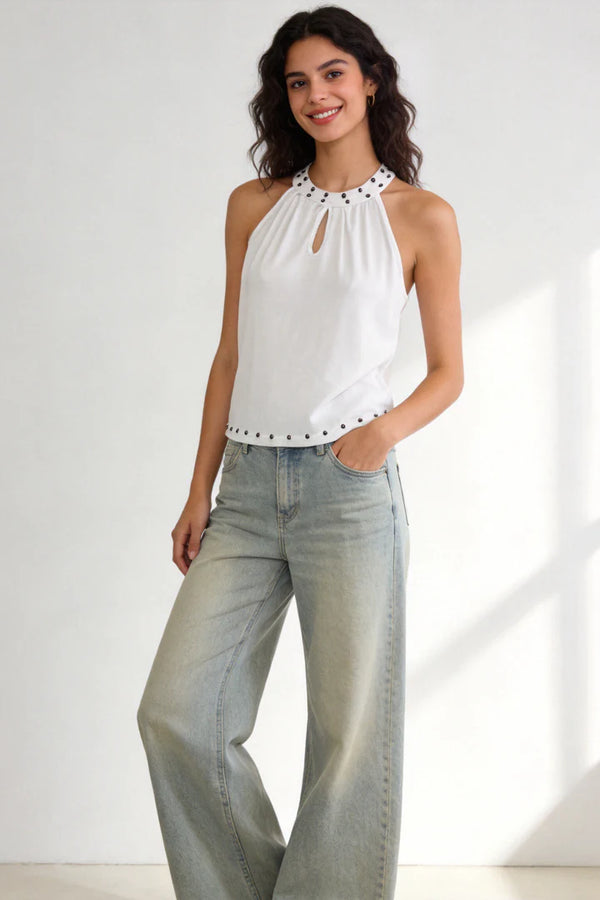 Top cuello tachas