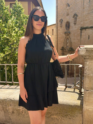 Vestido tachas corto