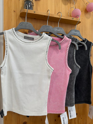 Top Elisa Tachas