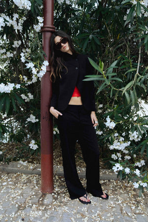 Pantalón recto tiro bajo negro